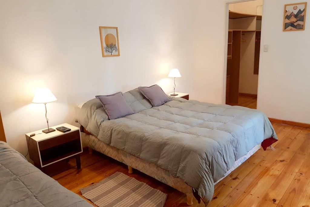 Big beautiful house with garden in 5ta Sección neighbourhood Vila Mendoza Exterior foto
